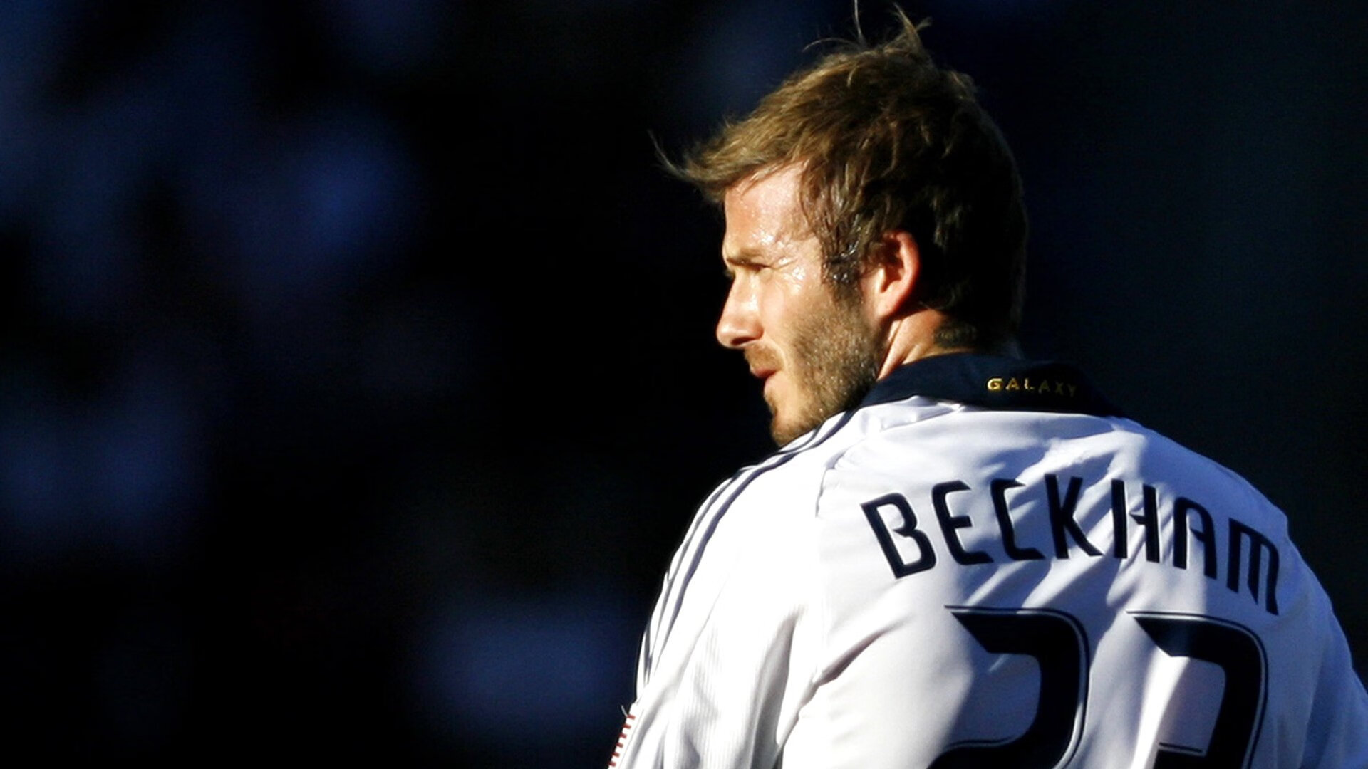 切尔西不断突破！，阿扎伦卡连续十五场比赛得分超过锐不可当比赛高潮迭起